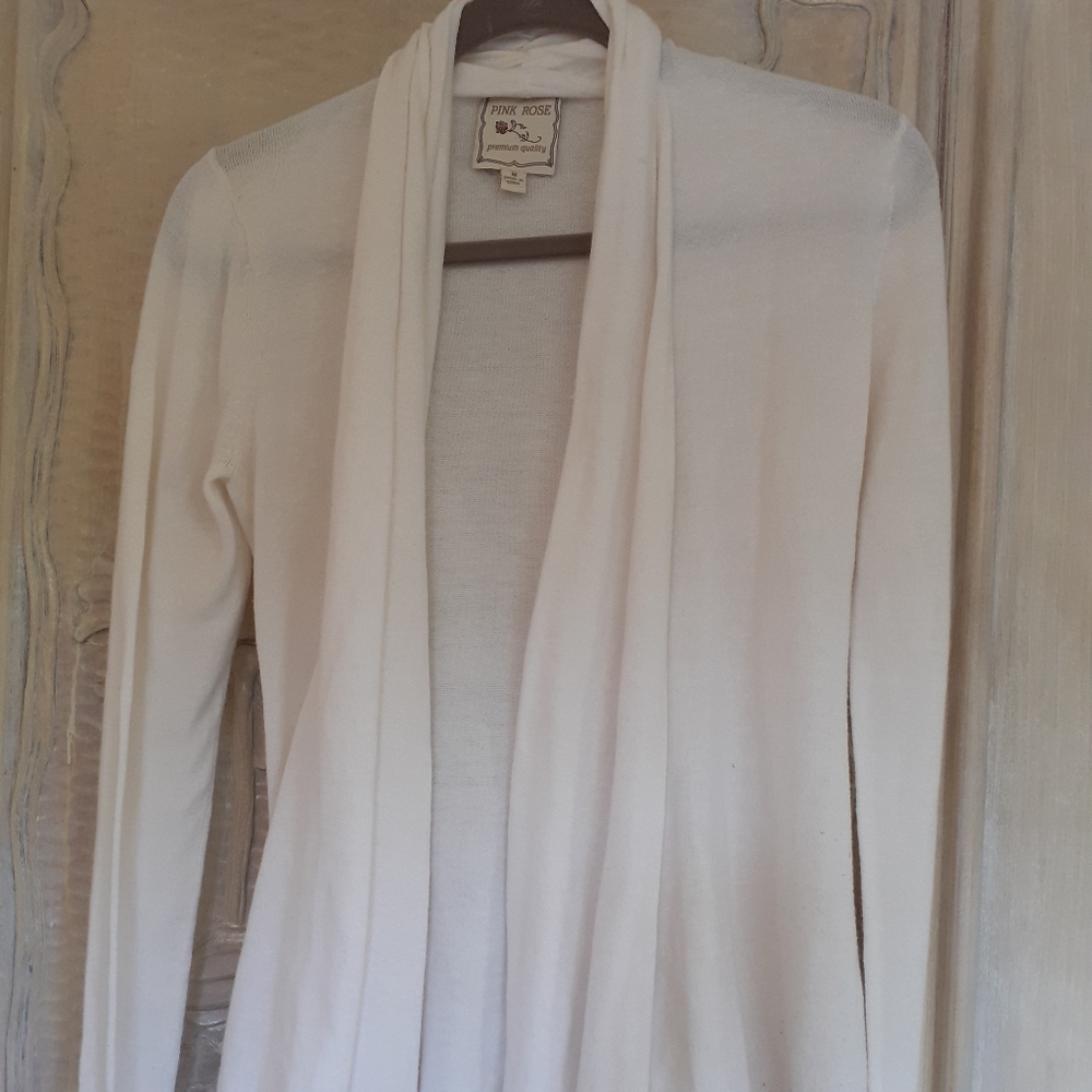 Pink Rose white open front knit sweater